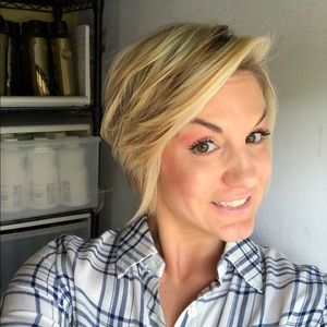 Meet your Posher, Lynn